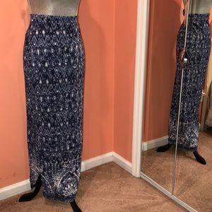 Maxi skirt
